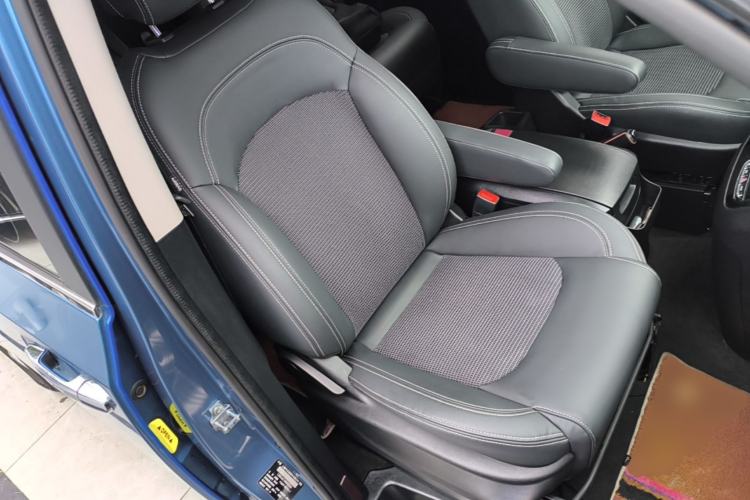 Used SAIC MAXUS G10 2018 PLUS 2.0T Automatic Elite Edition Right Front Seat