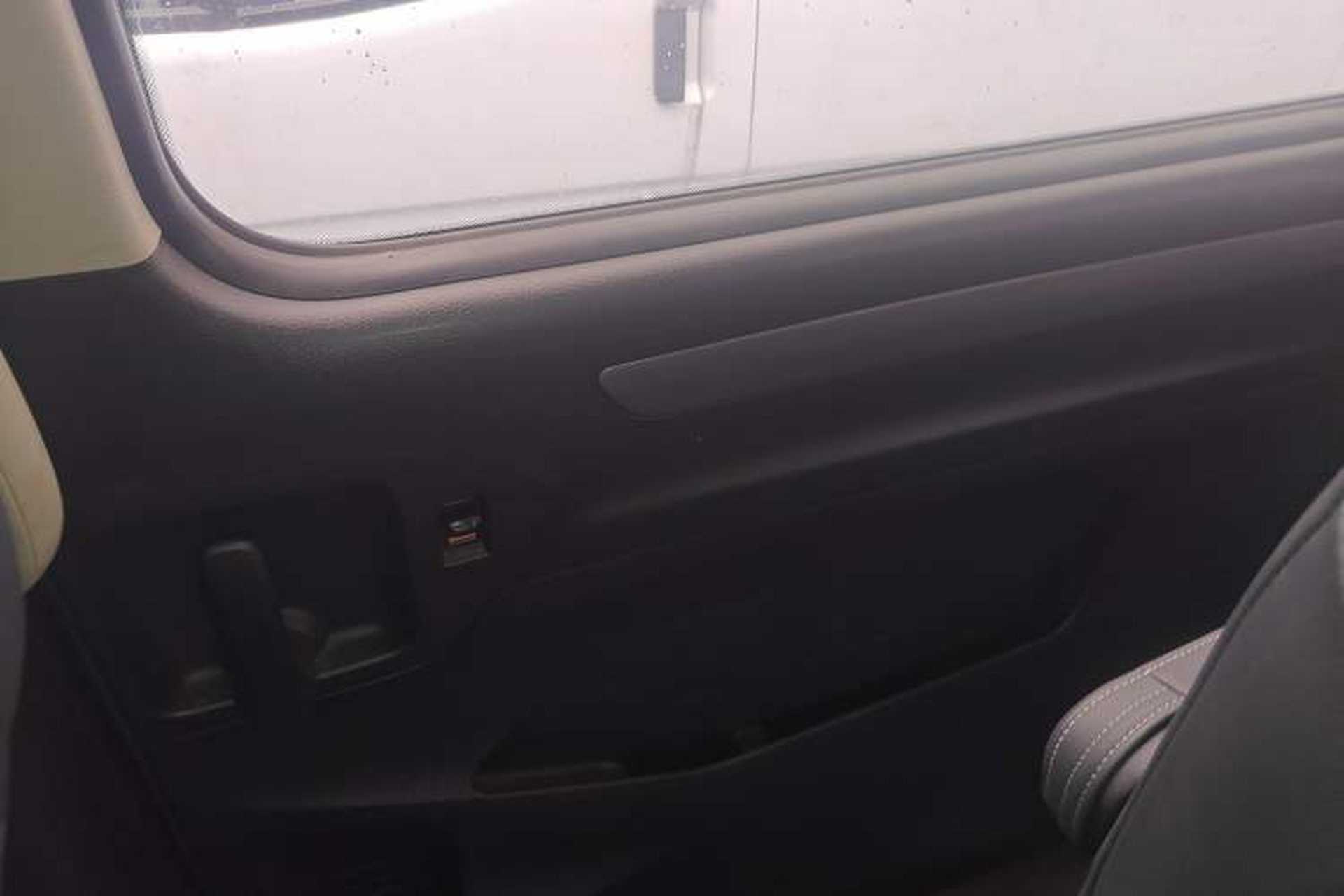 Used SAIC MAXUS G10 2018 PLUS 2.0T Automatic Elite Edition Right Rear Door Interior