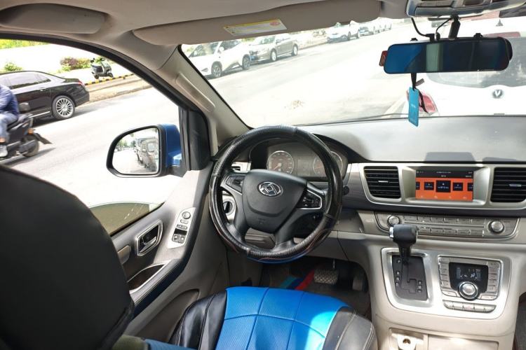 Used SAIC MAXUS G10 2018 PLUS 2.0T Automatic Elite Edition Steering Wheel