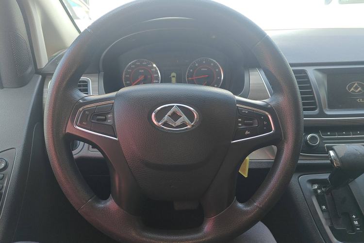 Used SAIC MAXUS G10 2018 PLUS 2.0T Automatic Elite Edition Steering Wheel
