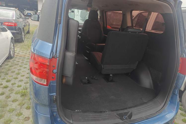 Used SAIC MAXUS G10 2018 PLUS 2.0T Automatic Elite Edition Trunk