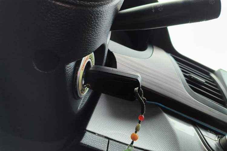 Used SAIC MAXUS G10 2018 PLUS 2.0T Automatic Elite Edition Vehicle Key