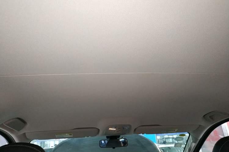 Used SAIC MAXUS G10 2018 PLUS 2.0T Automatic Smart Edition Headliner