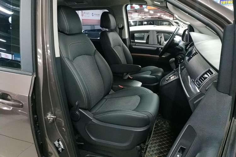 Used SAIC MAXUS G10 2018 PLUS 2.0T Automatic Smart Edition Right Front Seat