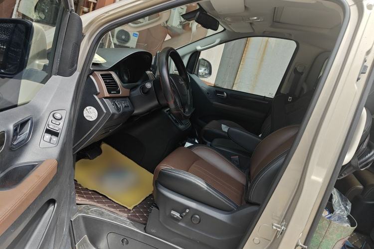 Used SAIC MAXUS G10 2018 PLUS 2.0T Automatic Executive Edition Driver Seat