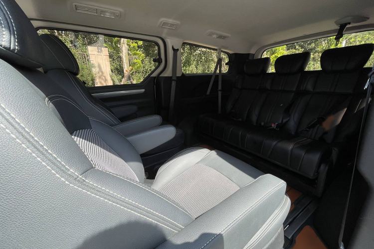Used SAIC MAXUS G10 2018 PLUS 2.0T Automatic Elite Edition Interior 6