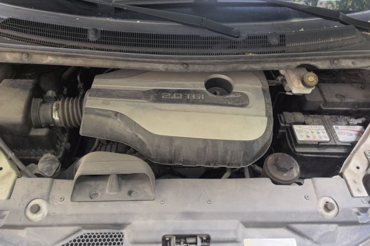 Used SAIC MAXUS G10 2018 PLUS 2.0T Automatic Luxury Edition Engine Bay