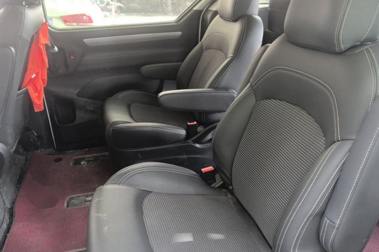 Used SAIC MAXUS G10 2018 PLUS 2.0T Automatic Luxury Edition Left Rear Seat
