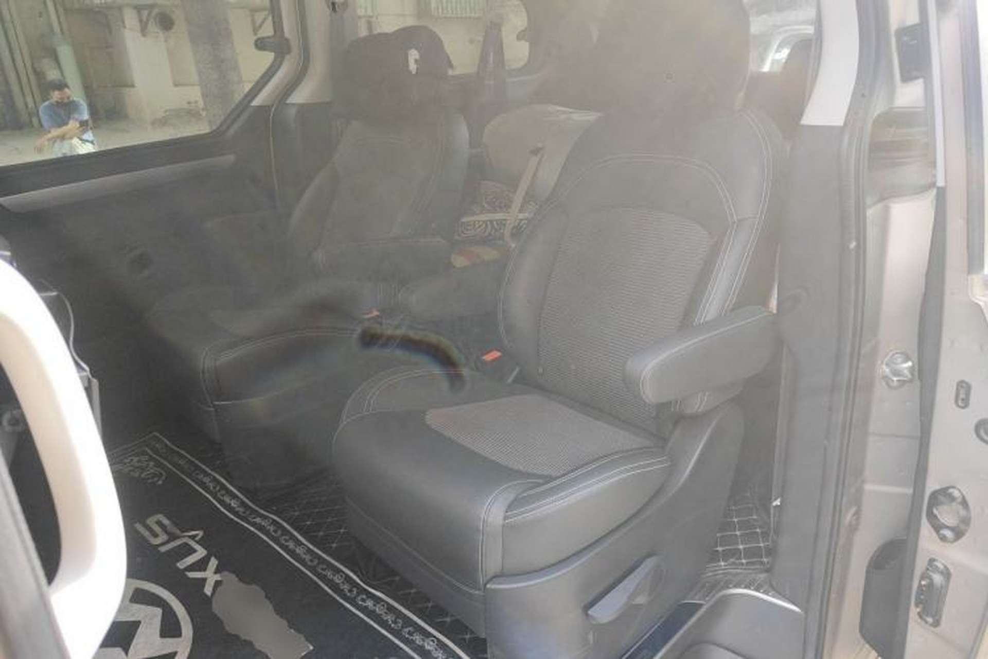 Used SAIC MAXUS G10 2018 PLUS 2.0T Automatic Elite Edition Left Rear Seat