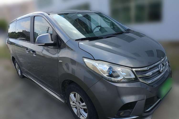 Used SAIC MAXUS G10 2018 PLUS 2.0T Automatic Elite Edition Front Right 45 Deg