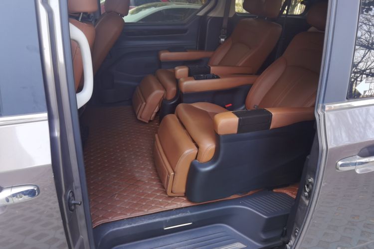 Used SAIC MAXUS G10 2018 PLUS 2.0T Automatic Flagship Edition Left Rear Seat