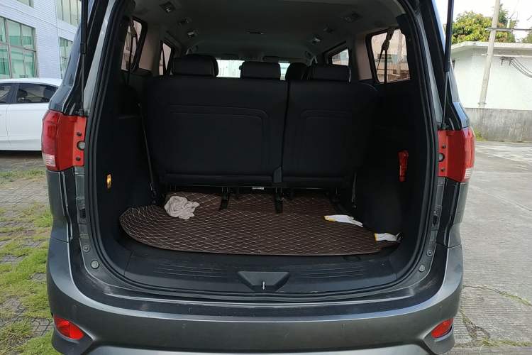 Used SAIC MAXUS G10 2018 PLUS 2.0T Automatic Elite Edition Trunk