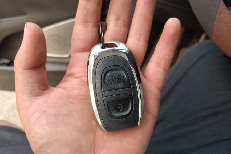 Used SAIC MAXUS G10 2018 PLUS 2.0T Automatic Luxury Edition Vehicle Key