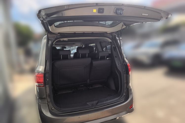 Used SAIC MAXUS G10 2018 PLUS 2.0T Automatic Flagship Edition Trunk