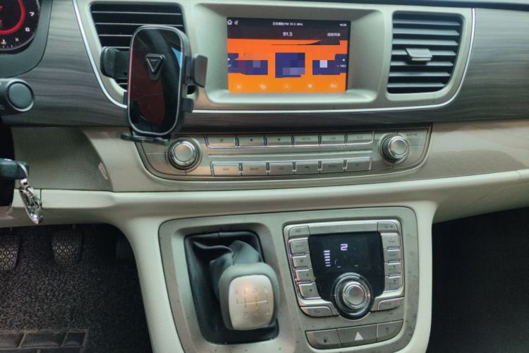 Used SAIC MAXUS G10 2018 PLUS 2.0T Manual Elite Edition Audio And AC Panel