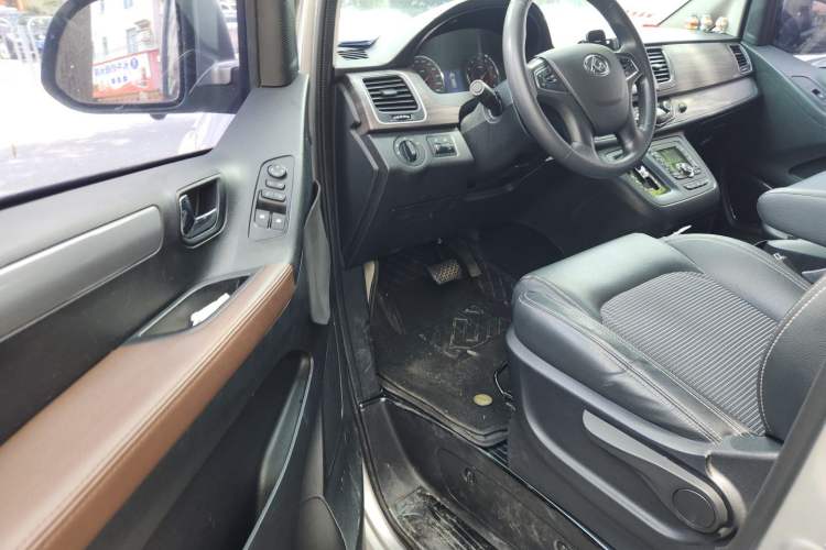 Used SAIC MAXUS G10 2018 PLUS 2.0T Automatic Smart Edition Driver Seat
