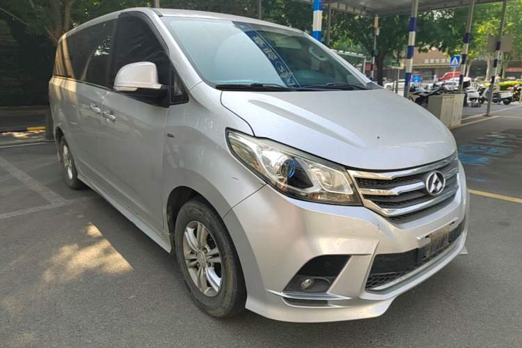 Used SAIC MAXUS G10 2018 PLUS 2.0T Automatic Elite Edition Front Right 45 Deg