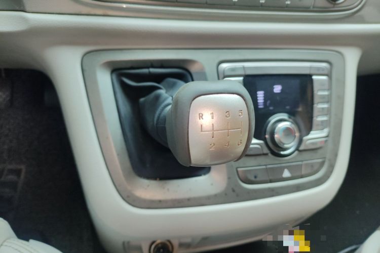 Used SAIC MAXUS G10 2018 PLUS 2.0T Manual Elite Edition Gear Lever
