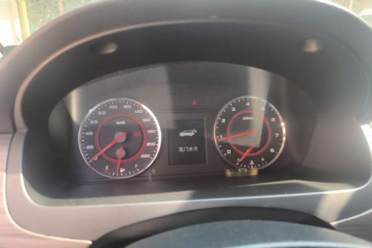 Used SAIC MAXUS G10 2018 PLUS 2.0T Automatic Executive Edition Instrument Cluster