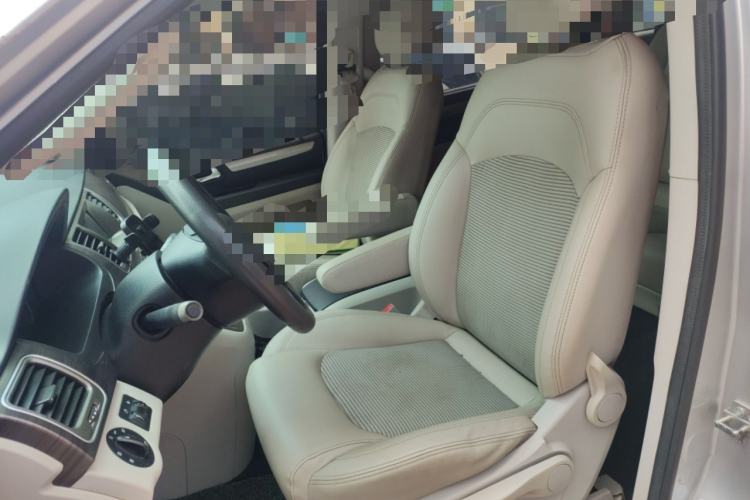 Used SAIC MAXUS G10 2018 PLUS 2.0T Manual Elite Edition Left Front Seat