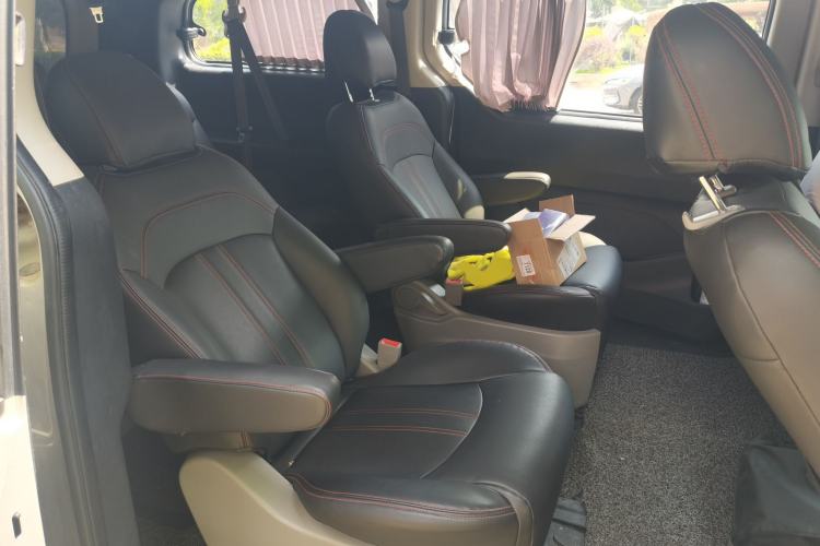 Used SAIC MAXUS G10 2018 PLUS 2.0T Automatic Elite Edition Left Rear Seat