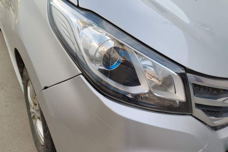 Used SAIC MAXUS G10 2018 PLUS 2.0T Automatic Elite Edition Right Front Headlight