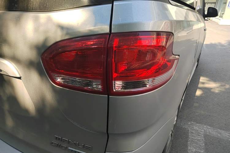 Used SAIC MAXUS G10 2018 PLUS 2.0T Automatic Elite Edition Right Rear Taillight