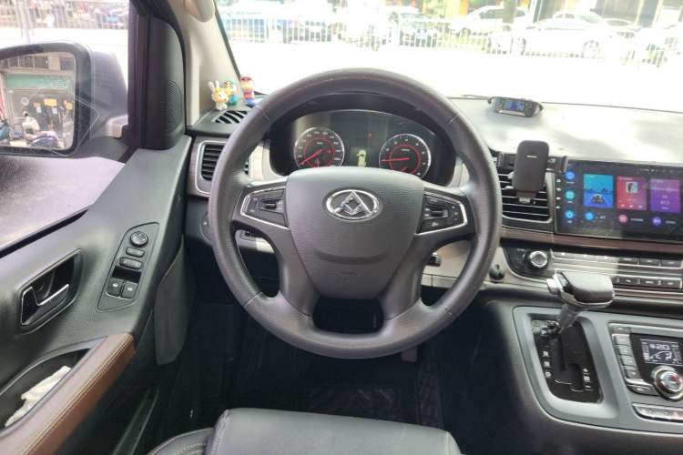 Used SAIC MAXUS G10 2018 PLUS 2.0T Automatic Smart Edition Steering Wheel