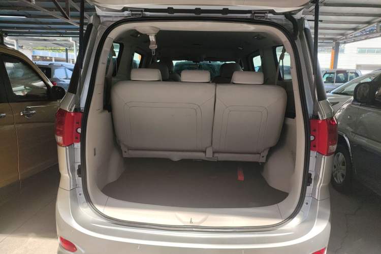 Used SAIC MAXUS G10 2018 PLUS 2.0T Automatic Elite Edition Trunk