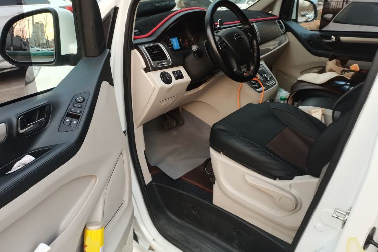 Used SAIC MAXUS G10 2018 PLUS 2.0T Automatic Elite Edition Driver Seat