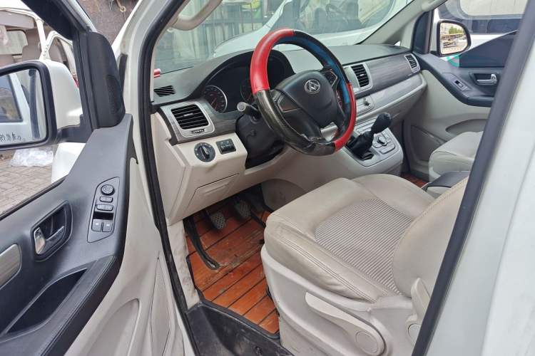 Used SAIC MAXUS G10 2018 PLUS 1.9T Manual Elite Edition Diesel Driver Seat