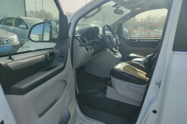 Used SAIC MAXUS G10 2018 PLUS 2.0T Automatic Smart Edition Driver Seat