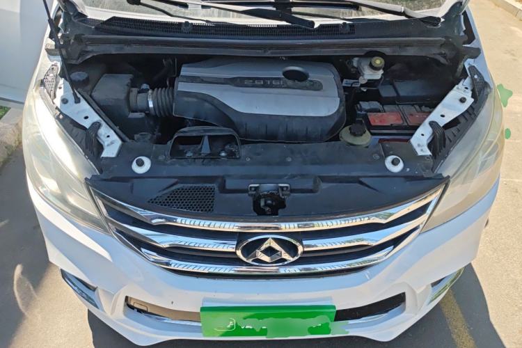 Used SAIC MAXUS G10 2018 PLUS 2.0T Automatic Executive Edition Engine Bay