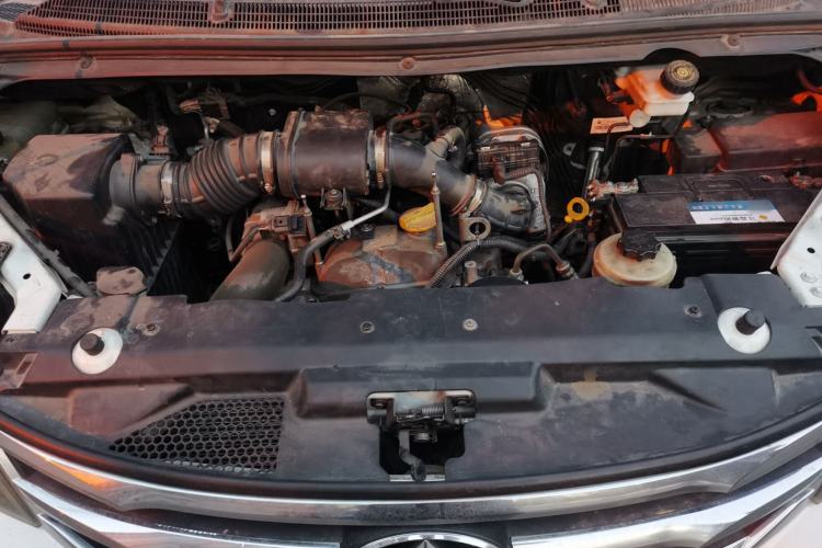 Used SAIC MAXUS G10 2018 PLUS 1.9T Manual Elite Edition Diesel Engine Bay