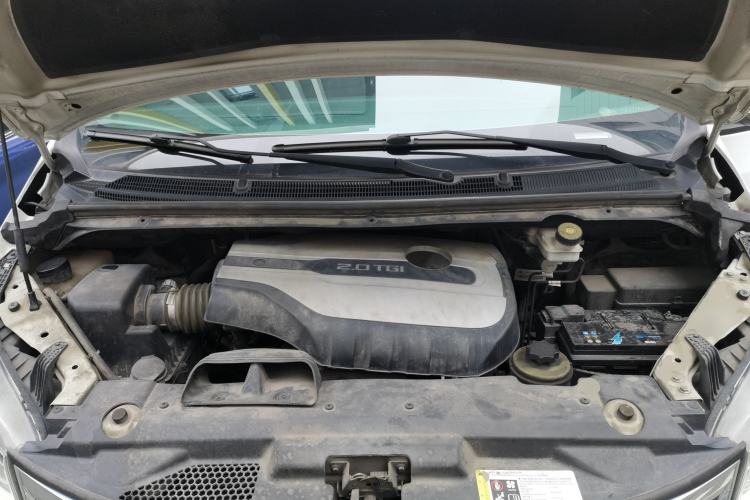 Used SAIC MAXUS G10 2018 PLUS 2.0T Automatic Luxury Edition Engine Bay