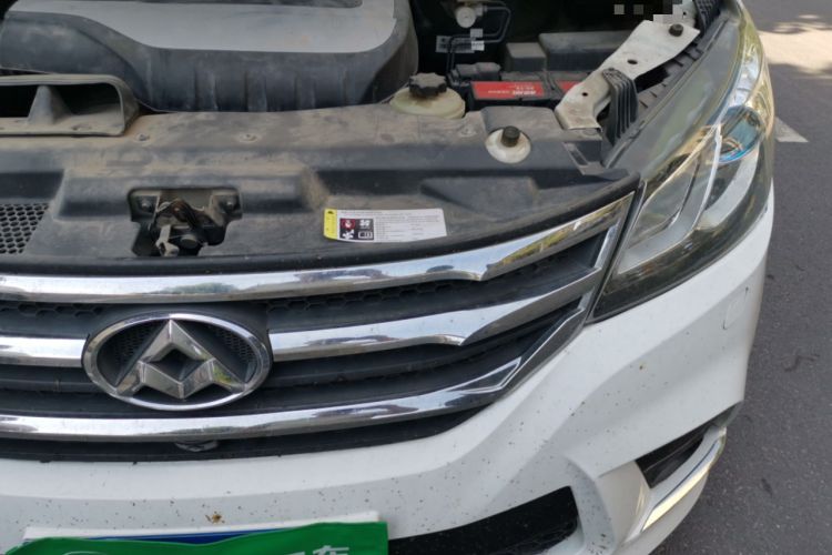 Used SAIC MAXUS G10 2018 PLUS 2.0T Automatic Flagship Edition Engine Bay Left