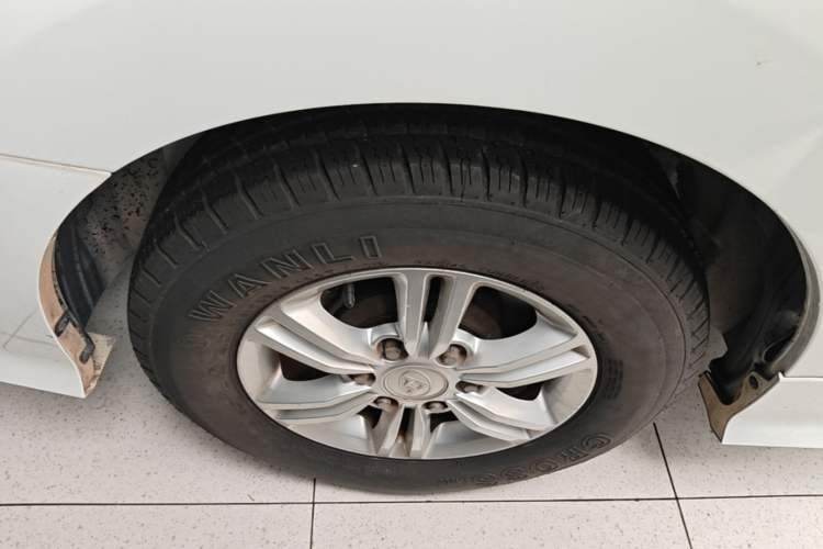 Used SAIC MAXUS G10 2018 PLUS 2.0T Automatic Elite Edition Exterior 5