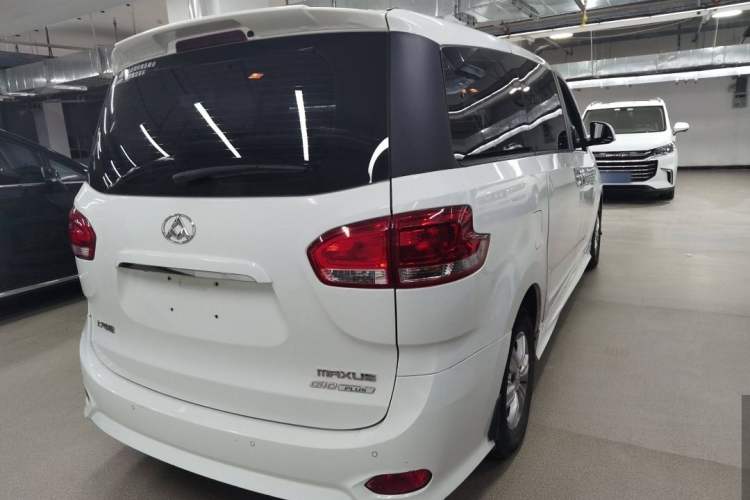 Used SAIC MAXUS G10 2018 PLUS 2.0T Automatic Elite Edition Exterior 5