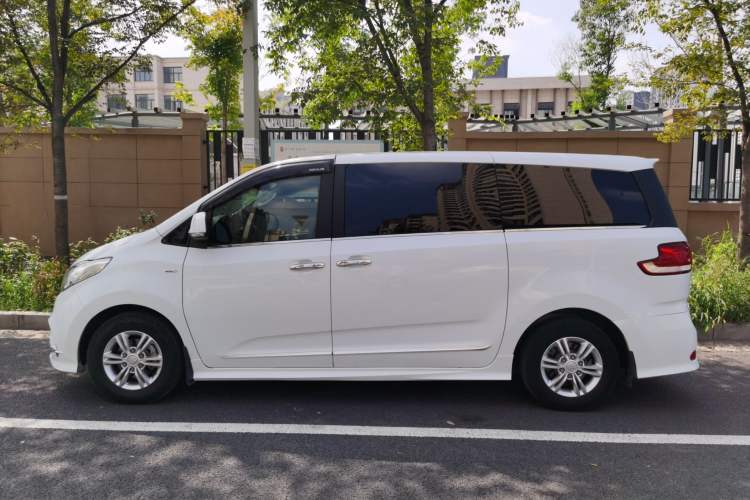 Used SAIC MAXUS G10 2018 PLUS 2.0T Automatic Luxury Edition Exterior 5