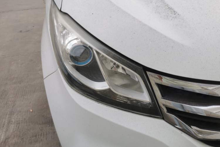 Used SAIC MAXUS G10 2018 PLUS 2.0T Automatic Elite Edition Exterior 6