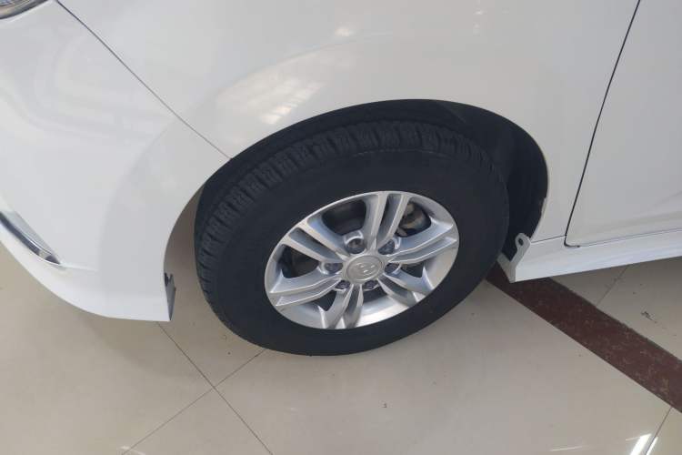 Used SAIC MAXUS G10 2018 PLUS 2.0T Automatic Smart Edition Exterior 7