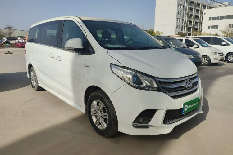Used SAIC MAXUS G10 2018 PLUS 2.0T Automatic Smart Edition Front Right 45 Deg