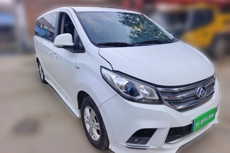 Used SAIC MAXUS G10 2018 PLUS 2.0T Automatic Elite Edition Front Right 45 Deg