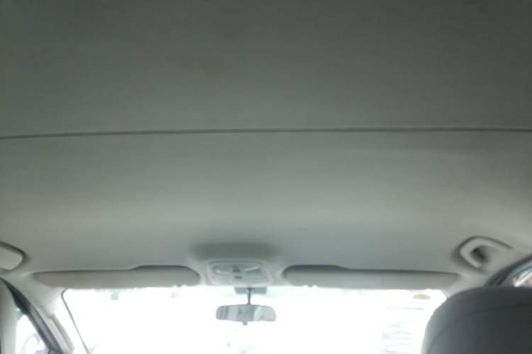 Used SAIC MAXUS G10 2018 PLUS 2.4L Manual Elite Edition Headliner