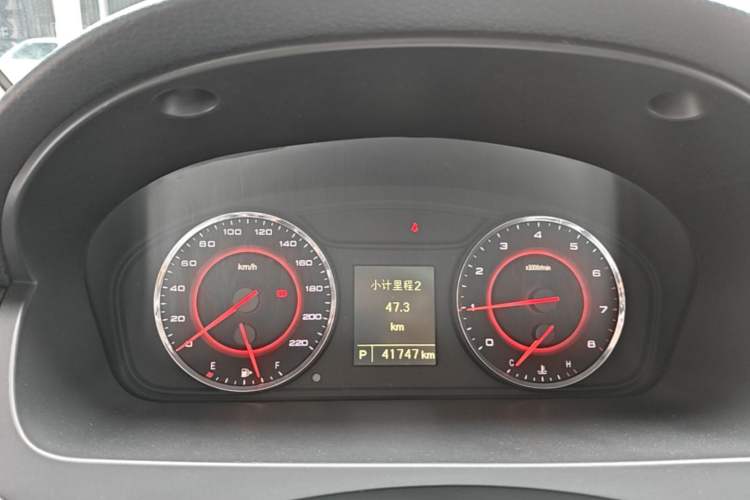 Used SAIC MAXUS G10 2018 PLUS 2.0T Automatic Elite Edition Instrument Cluster