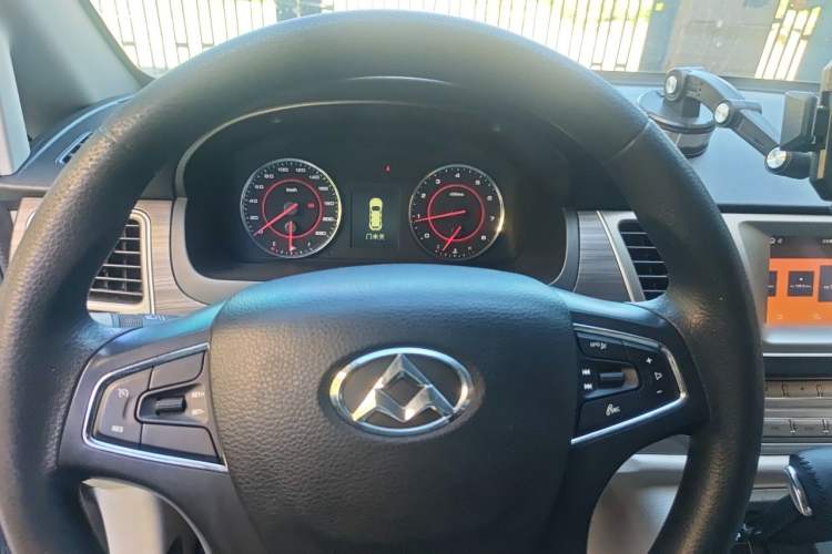 Used SAIC MAXUS G10 2018 PLUS 2.0T Automatic Executive Edition Instrument Cluster