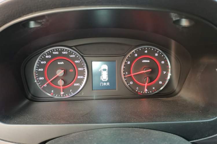 Used SAIC MAXUS G10 2018 PLUS 2.0T Automatic Elite Edition Instrument Cluster