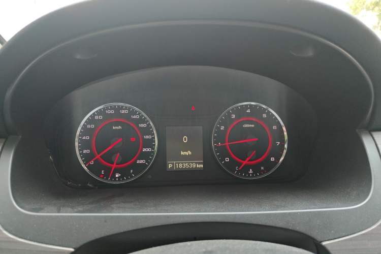 Used SAIC MAXUS G10 2018 PLUS 2.0T Automatic Smart Edition Instrument Cluster