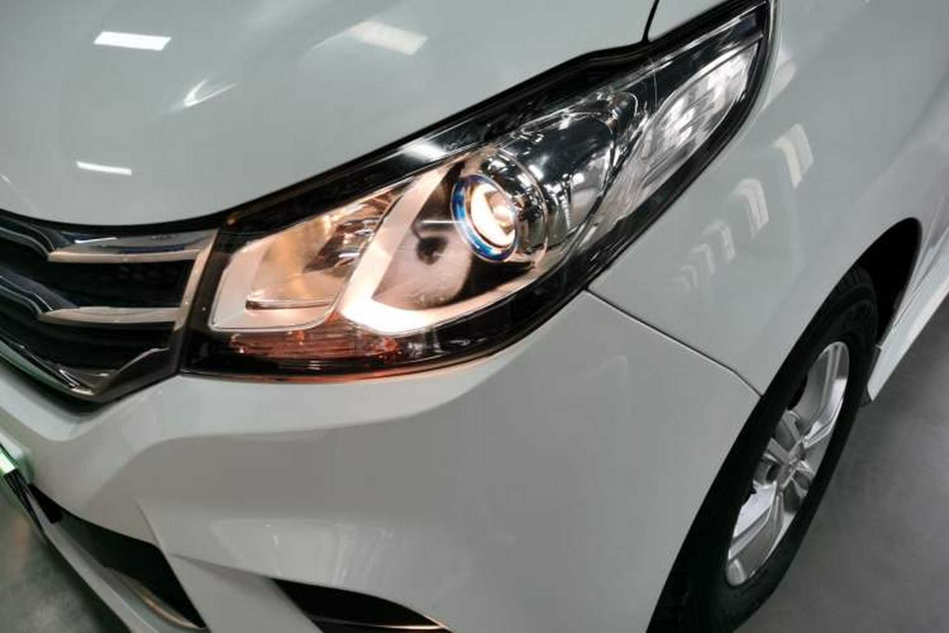 Used SAIC MAXUS G10 2018 PLUS 2.0T Automatic Smart Edition Left Front Headlight