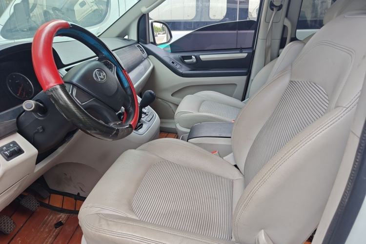 Used SAIC MAXUS G10 2018 PLUS 1.9T Manual Elite Edition Diesel Left Front Seat